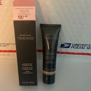 Mary Kay luminous 3D foundation beige W 160